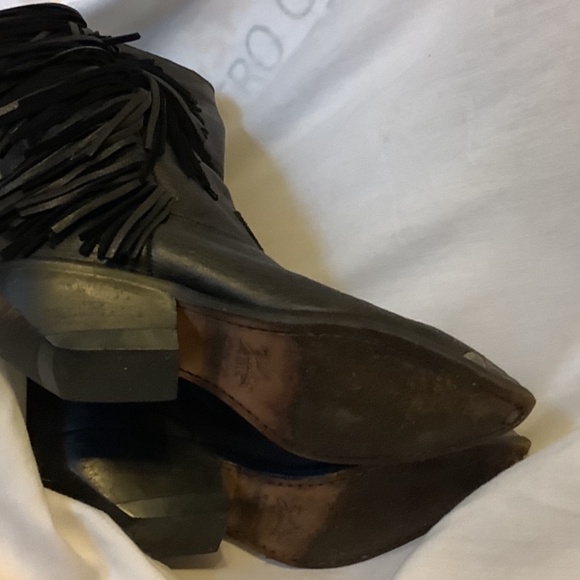 Vintage size 8 Western style black leather fringe cowboy boots made in USA - Picture 13 of 16